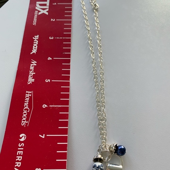 Artisan made broken china pendant. - Picture 6 of 9